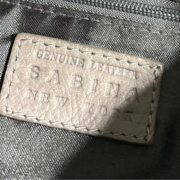 Sabina New York Grey Leather Saddle Bag - Picture 9 of 12